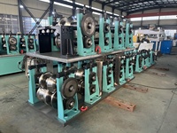 Rail de garde de télésurveillance de type cassette et machine de formage à froid de purlin en C