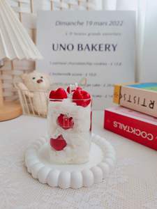 Velas Aromáticas Personalizadas con Fragancia de Postre y Logos Personalizables, Ideales para Decoración en Spas, Reposterías y Hoteles - Product Image 2