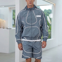 Ensemble de vêtements de sport pour hommes OEM, coupe-vent à capuche respirant à séchage rapide avec bande réfléchissante, short d'été pour hommes