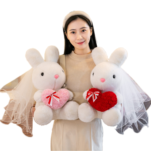 Oreiller de couple lapin en peluche super douce Xiwa, en coton PP lavé, avec <span class=keywords><strong>voile</strong></span> cœur, pour mariage haut de gamme, cadeau de Saint-Valentin - Product Image 1