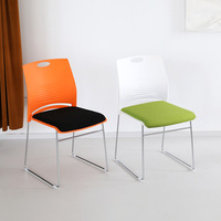 Chaise de bureau empilable pour la formation des cadres de restauration pour la salle de réunion Hôtel École Meilleure chaise de bureau ergonomique