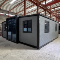 Maison en acier modulaire extensible avec panneaux sandwich en bois pour villa, bureau, parc, chambre et salon