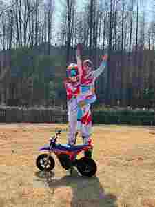 RFN Warrior Kids-Moto eléctrica para niños, moto eléctrica infantil, divertida y fácil de conducir - Product Image 4