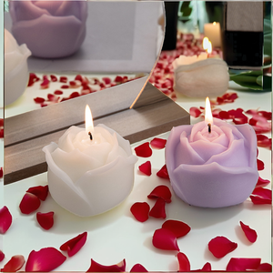 Bougie parfumée artisanale biodégradable en forme de fleur, créative et romantique, best-seller, pour les fêtes, Noël, mariage, maison - Product Image 2