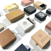 Boîte de cadeaux promotionnelle personnalisée coffret cadeau emballage avec logo personnalisable boîte en carton écologique avec sac en papier emballage pochette