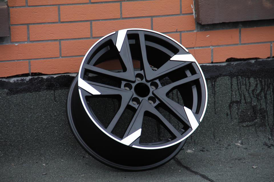 Visage de machine noir