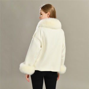 معطف كشمير أنيق للنساء بأفضل جودة وبسعر الجملة من المصنع، معطف وجاكيت لفصل الشتاء - Product Image 4