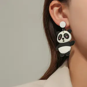 Hugdong Cartoon Asymmetrical Panda Head and Pig Head Earrings with Jewelry Box,Panda Earrings for Women 