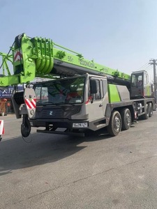Grue sur camion Zoomlion ZTC500H d'occasion de 50 tonnes, de qualité supérieure, avec dispositif de levage hydraulique à fonctionnement stable et flèche - Product Image 1