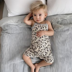 Nouveau-né filles bio bambou bébé vêtements sans manches Floral extérieur body combinaison bébé barboteuses - Product Image 5