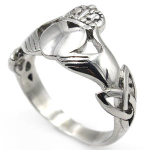 Anillo Dominante de Acero Inoxidable con Corazón de Amor Personalizado, Anillo Retro con Corona para Mi Hijo - Product Image 3