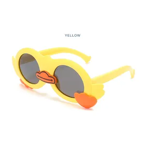 새로운 컷 에지 선글라스 여성 그물 레드 스트리트 스톨 선글라스 자외선 차단 숙녀 선글라스 도매