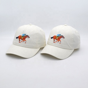 Casquette de sport à séchage rapide brodée sur mesure à 6 panneaux pour hommes, ensemble de casquettes de performance pour l'extérieur - Product Image 1