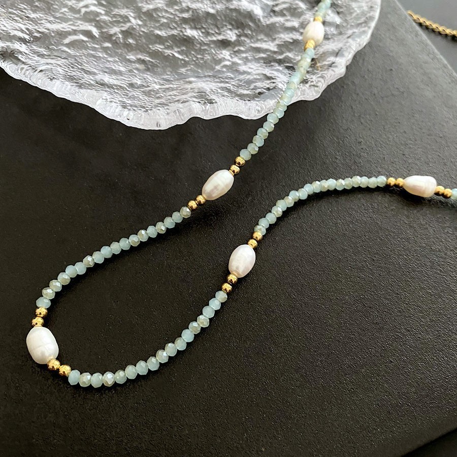 02-b11 Gold titanium steel natural green necklace