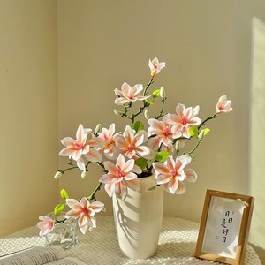 Fiore <span class=keywords><strong>di</strong></span> Magnolia Artificiale in Plastica, Moderno e Lavabile, Realistico al Tatto, per Soggiorno, Sala da Pranzo, Matrimoni, Decorazione d'Interni, Produzione <span class=keywords><strong>di</strong></span> Fabbrica - Product Image 3