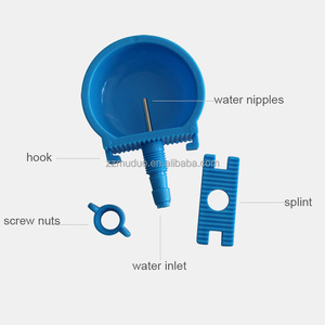Distributeur d'Eau pour Cage d'Animaux de Compagnie Écureuils Chinchillas Hamsters Furets Gamelles à Eau Abreuvoir pour Lapins pour Élevage en Cage - Product Image 6