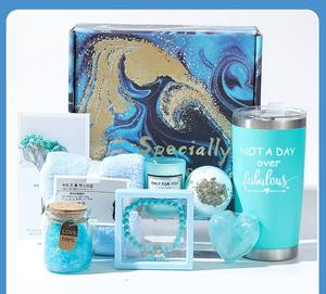 Consigue pronto regalos para mujeres de lujo de San Valentín Kit de spa para el cuidado del cuerpo Día DE LA MADRE Baño de spa Artículos de regalo de recuerdo populares personalizados - Product Image 5