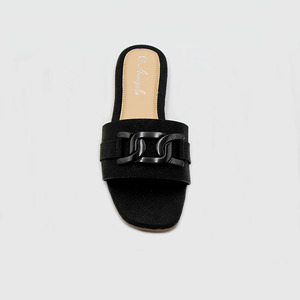 Nuove <span class=keywords><strong>infradito</strong></span> piatte da spiaggia antiscivolo <span class=keywords><strong>nere</strong></span> estive alla moda comode <span class=keywords><strong>infradito</strong></span> da <span class=keywords><strong>donna</strong></span> a tacco basso antiscivolo all'ingrosso - Product Image 4