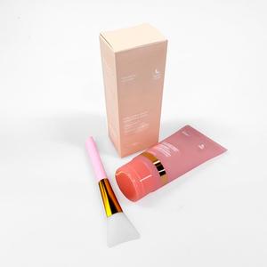 Mascarilla Facial Nocturna con Colágeno, Diseño Envolvente, Exfoliante, para una Piel Radiante, Hidratada y Suave - Product Image 4