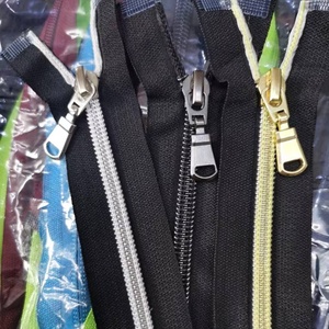 Nuove <span class=keywords><strong>Cerniere</strong></span> in Nylon Impermeabili di Lunghezza Personalizzata, Colori alla Moda e Scorrevolezza Ottimale - Product Image 1