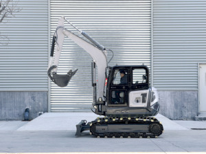 Mini-excavatrice sur chenilles <span class=keywords><strong>de</strong></span> <span class=keywords><strong>6</strong></span> tonnes fabriquée en Chine, garantie 1 an - Product Image 1