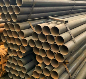 Tubo de Acero Cuadrado Laminado en Caliente ASTM A500 ERW 40*40mm 60*60mm 80*80mm para Tuberías de Perforación, Estructuras y Construcción - Product Image 2