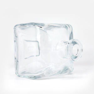 Botella De Vidrio Para <span class=keywords><strong>Licor</strong></span> de stock de fábrica 500 700 750 ml Frosted Matte Black Vodka <span class=keywords><strong>Gin</strong></span> Oliver Oil Spirit Glass Bottle - Product Image 3