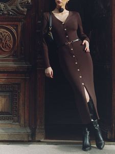Autunno/inverno moda elegante <span class=keywords><strong>abito</strong></span> <span class=keywords><strong>lungo</strong></span> da donna abbottonato <span class=keywords><strong>A</strong></span> forma di tinta unita eco-friendly <span class=keywords><strong>A</strong></span> <span class=keywords><strong>maniche</strong></span> <span class=keywords><strong>lunghe</strong></span> sfilacciate - Product Image 2