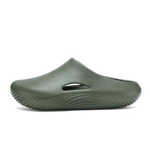 Men's Crocs Thick Soled <b>Closed</b> <b>Toe</b> <b>Sandals</b> EVA Lightweight Breathable Summer Beach Shoes Off White Black Green 40 41 42 43 44 45 - Product Image 5