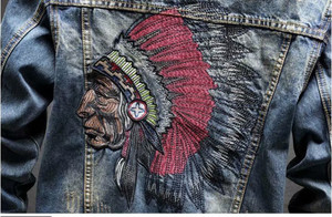 Giacca di Jeans da Uomo Blu Scuro con Ricamo Etnico, Vestibilità Slim, Taglie Grandi, Stile Motociclista - Product Image 4