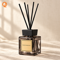 Diffuseur carré en verre à bâtonnets de rotin parfumés, sans flamme, écologique et sûr, pour la maison, la salle de bain et le bureau