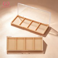 Palette de maquillage vide rectangulaire 4 compartiments en ABS/PS/PET, couvercle transparent, logo personnalisé, OEM ODM, vente en gros, directement de l'usine