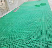 Plancher à lattes en PP haute résistance Zhongxing, résistant à la corrosion, facile à nettoyer, équipement pour élevages porcins, taille personnalisée disponible