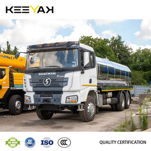 Camión cisterna de combustible Shacman 6x4, camión de combustible, el mejor camión Bowser de combustible con motor diésel, personalización - Product Image 2