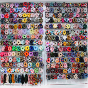 Diadema IFOND Tie Dye Arcoíris con Efecto Degradado Ombre de Tela Sedosa para un Estilo Diario Chic para Damas - Product Image 5