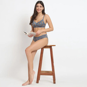 Soutien-gorge imprimé en coton polyester bleu premium pour femmes |   Lingerie à bonnets souples |   Toutes les tailles et commandes personnalisées, confortables pour un usage quotidien - Product Image 4