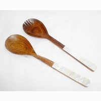 Ensemble de service à salade en bois classique avec vadrouille Design durable cadeau d'affaires ensembles de couverts écologiques