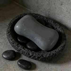 สบู่สมุนไพรน้ำมันมะกอกขัดผิว สบู่ดำปรับสภาพผิวขาวใส 150 กรัม สบู่ดำรักษ์โลก - Product Image 1