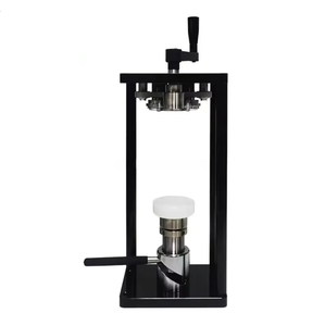 <span class=keywords><strong>Machine</strong></span> de remplissage et de scellage semi-automatique 40-170 mm pour canettes de bière et de soda - Scelleuse manuelle pour canettes à ouverture facile pour bouteilles en aluminium - Product Image 4