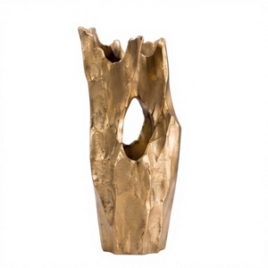 Vase à fleurs moderne en métal doré, centre de table abstrait de luxe, conteneur décoratif creux pour la maison, l'hôtel, vente en gros - Product Image 1