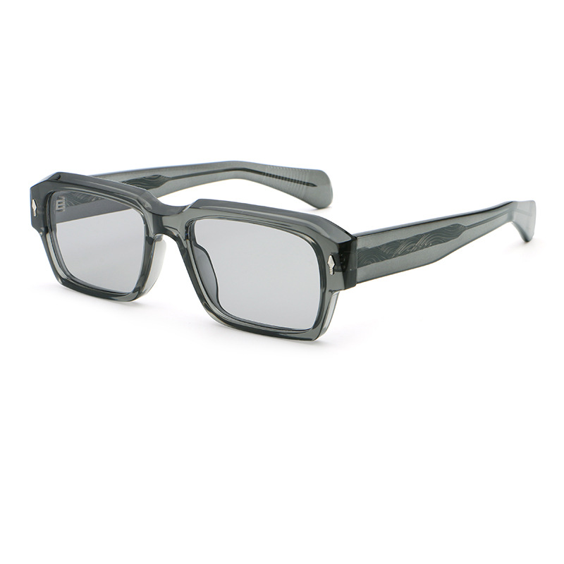 C3 : monture gris clair transparent - verre gris