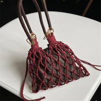 Sac à bandoulière en crochet bohème couleur personnalisée, sac de plage en macramé tricoté pour l'été, cadeau pour vous