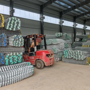 Clôture en treillis galvanisé à mailles losangées 4ft 6ft 8ft, revêtement PVC, pour sécurité de stade, protection temporaire de jardin, rouleau personnalisé, direct usine - Product Image 4