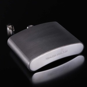 Stainless Steel <b>Hip</b> Flask 100-200ml Minimalist Design Portable Travel Flask With Thermal Insulation Feature - Product Image 3