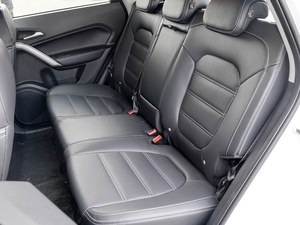 <span class=keywords><strong>MG</strong></span> GS 1.5T 20T Automatic Luxury Edition Benzina SUV Compatto 5 Posti LHD Usato 2017 - Veicolo Cinese Usato - Product Image 6