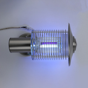 Lámpara antimosquitos para exteriores, trampa para insectos montada en la pared con LED de acero inoxidable para uso en césped y jardín - Product Image 1
