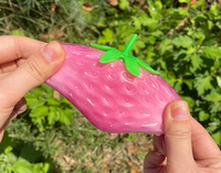 Jouet sensoriel anti-stress mini fraise souple en TPR, changeant de couleur, pour soulager le stress, cadeau pour enfants, idéal pour les fêtes