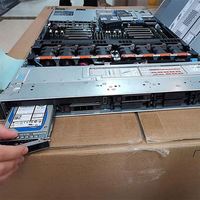 Serveur Dell R640 8SFF d'occasion avec processeur Xeon Gold 6258R, 32 Go de DDR4, H730P, disque dur SAS/SATA de 2 To, inter-rack, reconditionné, en stock