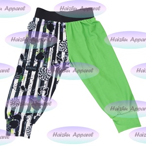 Conjunto Deportivo con Capucha para Niños Bd2-3, Conjunto de Sudadera con Capucha Holgada para Bebés, Diseño Beetlejuice - Product Image 4