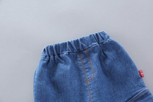 Conjuntos de Ropa Infantil Casual de Alta Calidad con Estampado para Niños, Camisa Blanca y Pantalones Vaqueros - Product Image 4